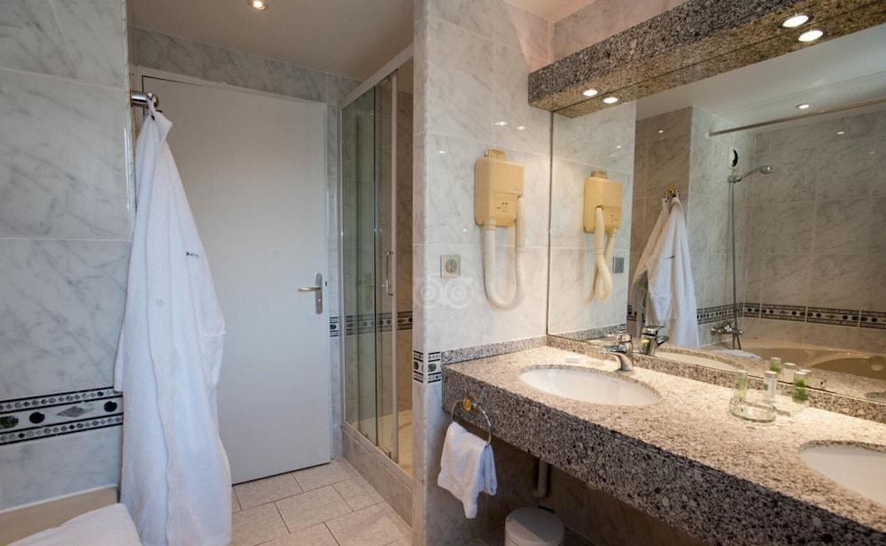 Le Forges Hotel Buitenkant foto